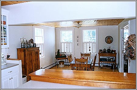 View 11 - 216 S. Main Street