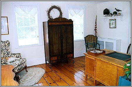 View 16 - 216 S. Main Street