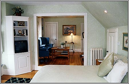 View 16 - 164 Pond Street