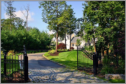 View 1 - 32 Cedar Street
