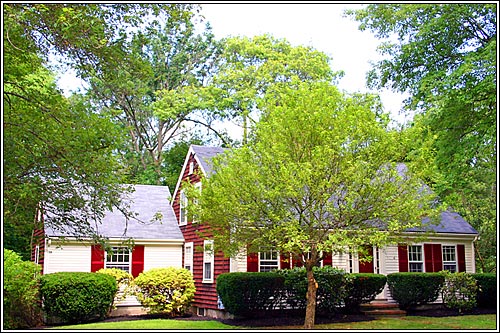 View 2 - 365 Beechwood Street