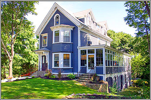 View 2 - 303 Forest Avenue