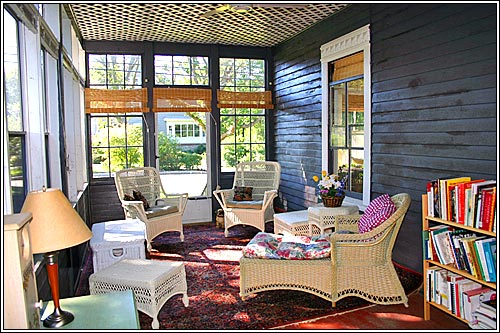 View 4 - 303 Forest Avenue