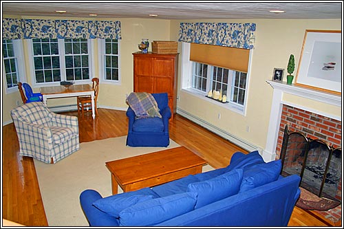 View 2 - 93 Pratt Road