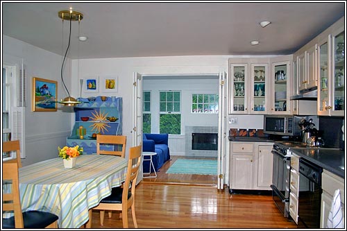 View 11 - 8 Short Street