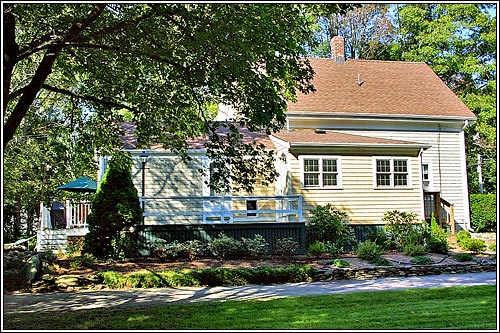 View 2 - 253 North Main Street