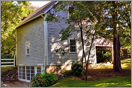 View 5 - 253 North Main Street