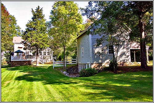 View 6 - 253 North Main Street