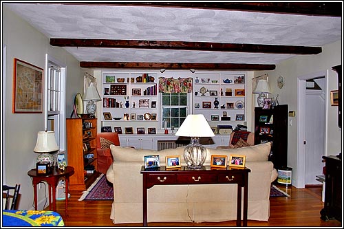View 9 - 253 North Main Street
