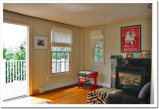 View 10 - 4 Margin Street, Unit A