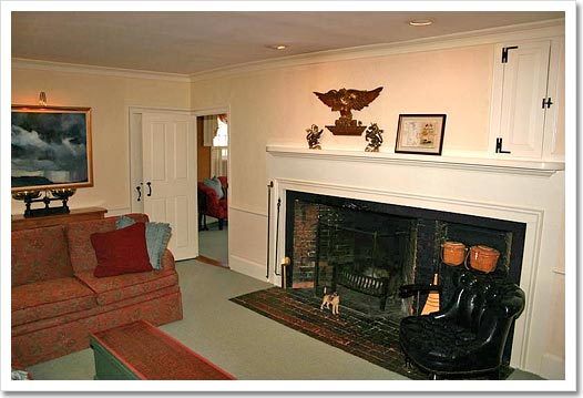 View 11 - 130 North Main Street
