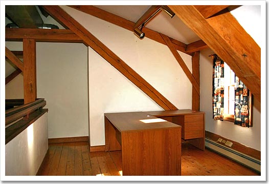 View 17 - 34 Elm Street