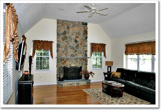 View 9 - 18 Ledgewood Farm Drive