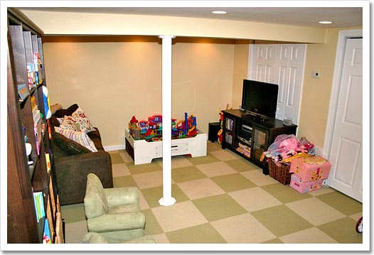 View 25 - 405 South Main Street