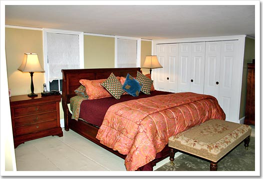 View 26 - 405 South Main Street