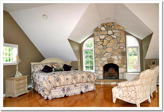 View 20 - 167 Fair Oaks Lane