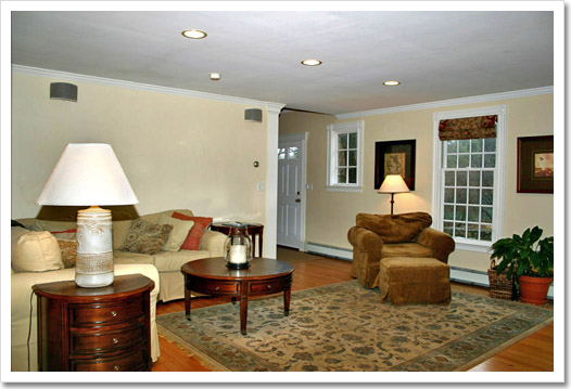 View 3 - 251 Pond Street