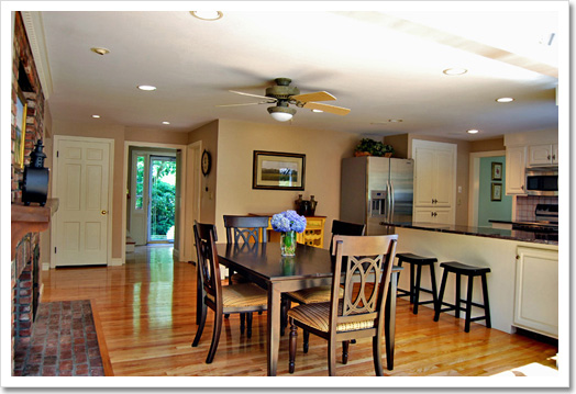 View 18 - 231 Forest Avenue