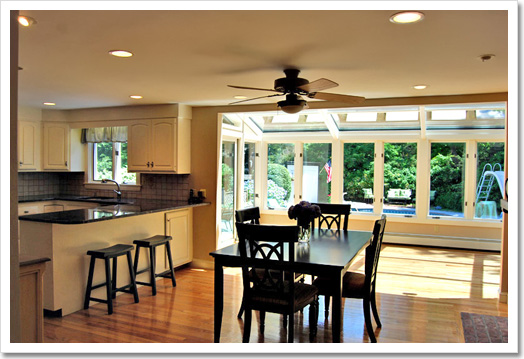 View 19 - 231 Forest Avenue