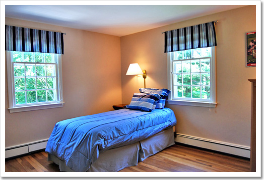 View 32 - 231 Forest Avenue