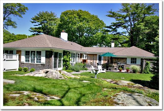 View 2 - 263 Forest Avenue