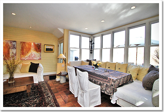 View 18 - 2 Black Horse Lane