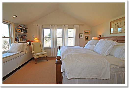 View 31 - 2 Black Horse Lane