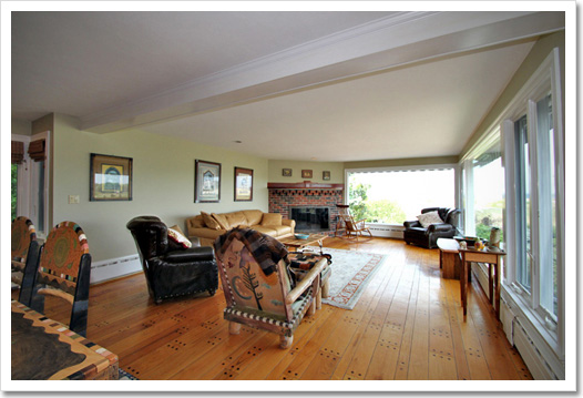 View 11 - 137 Nichols Road