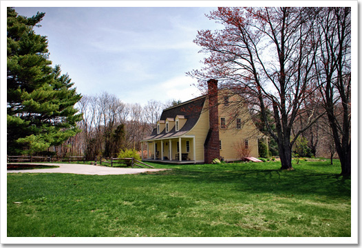 View 2 - 142 Pond Street