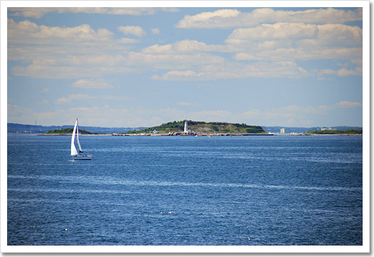 View 27 - 32 Reef Point