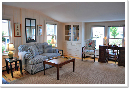 View 22 - 124 Bay Avenue