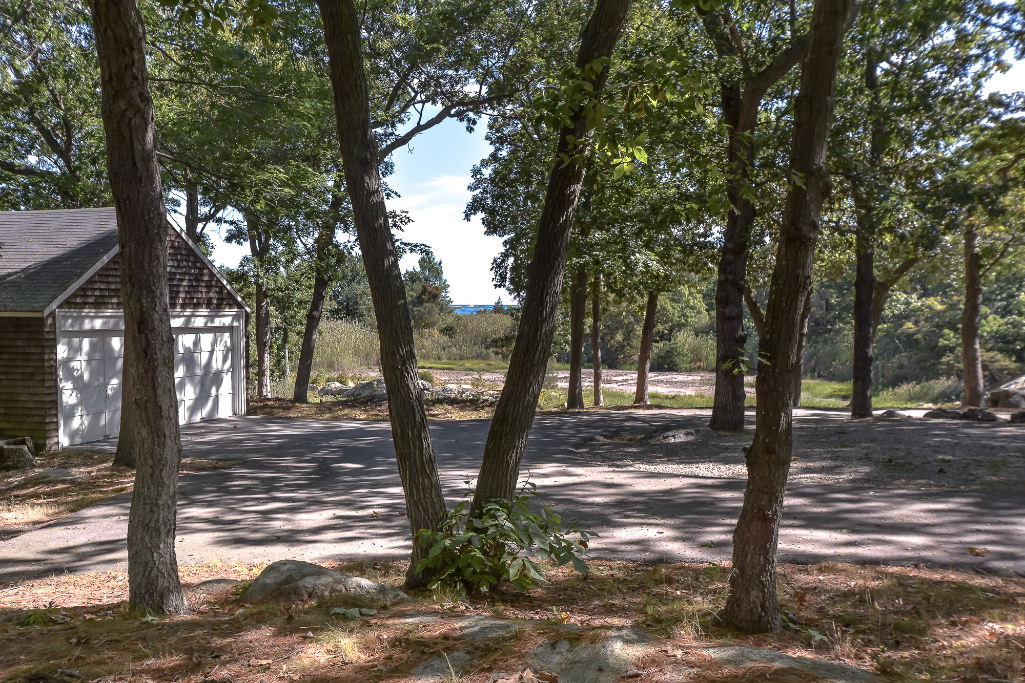 6264 White Head Road, Cohasset at Dean and Hamilton Compass