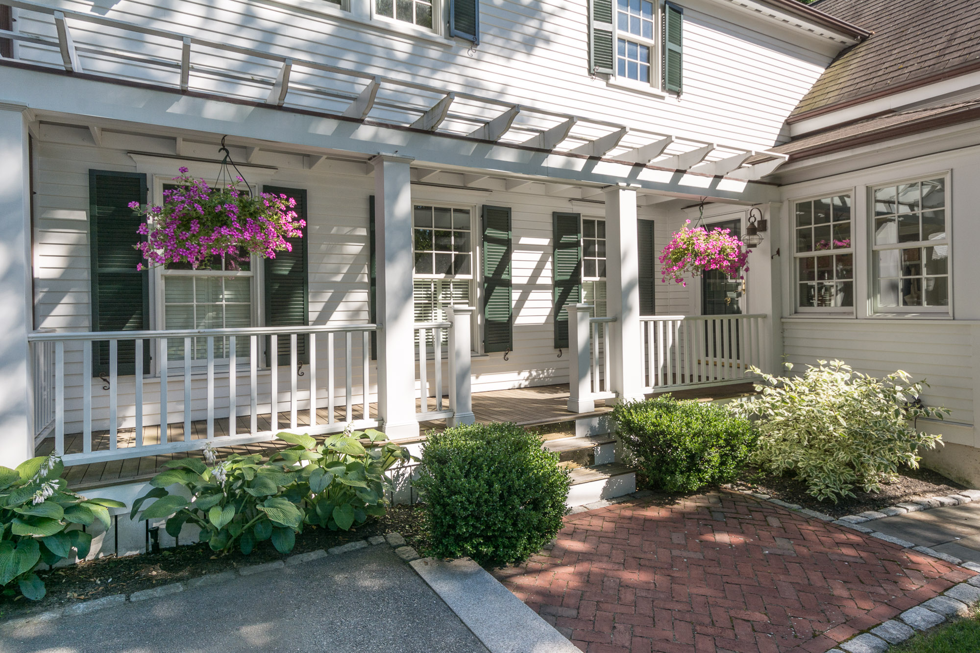 11 Elm Court, Cohasset at Dean and Hamilton Compass