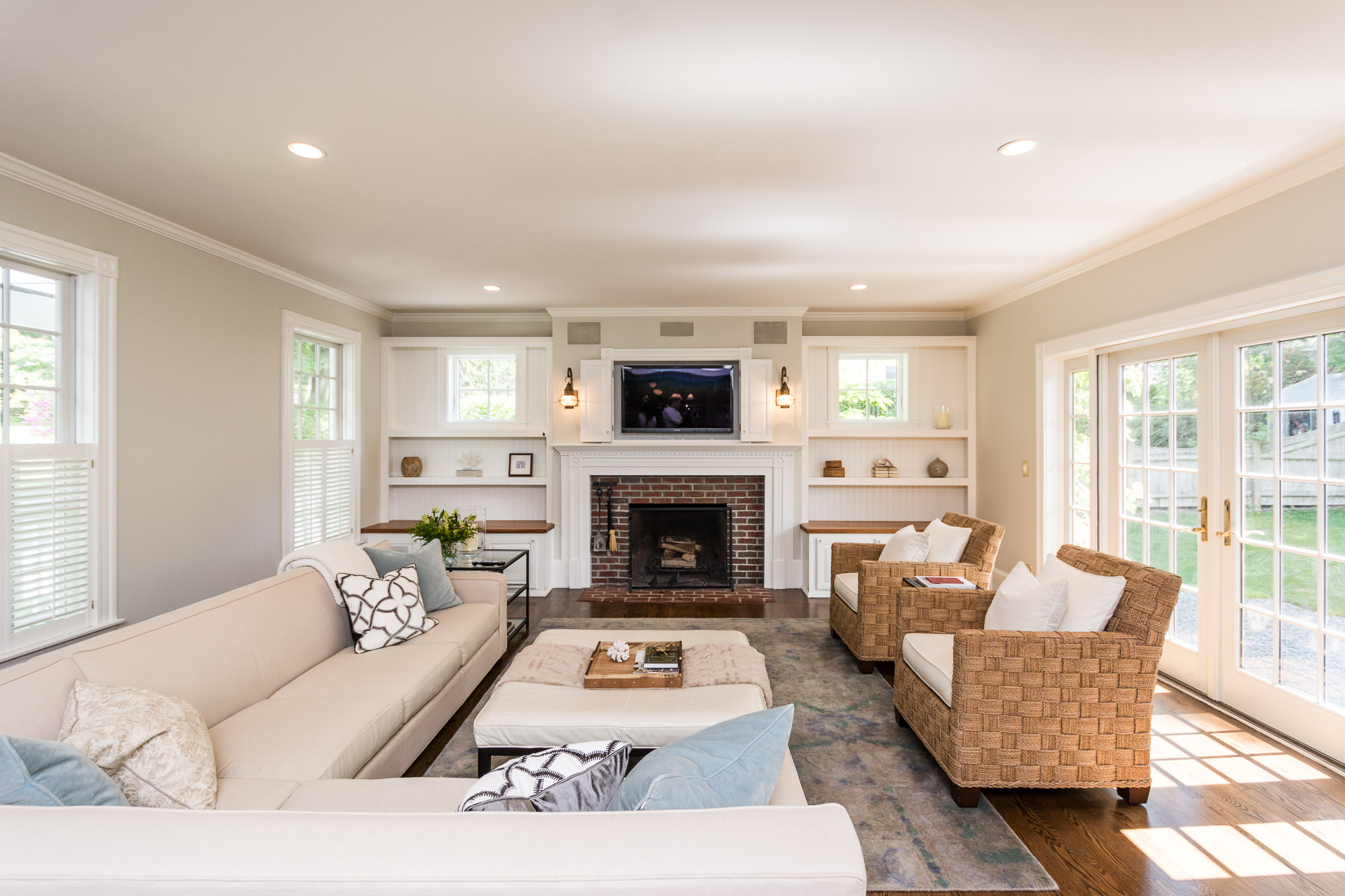 11 Elm Court, Cohasset at Dean and Hamilton Compass