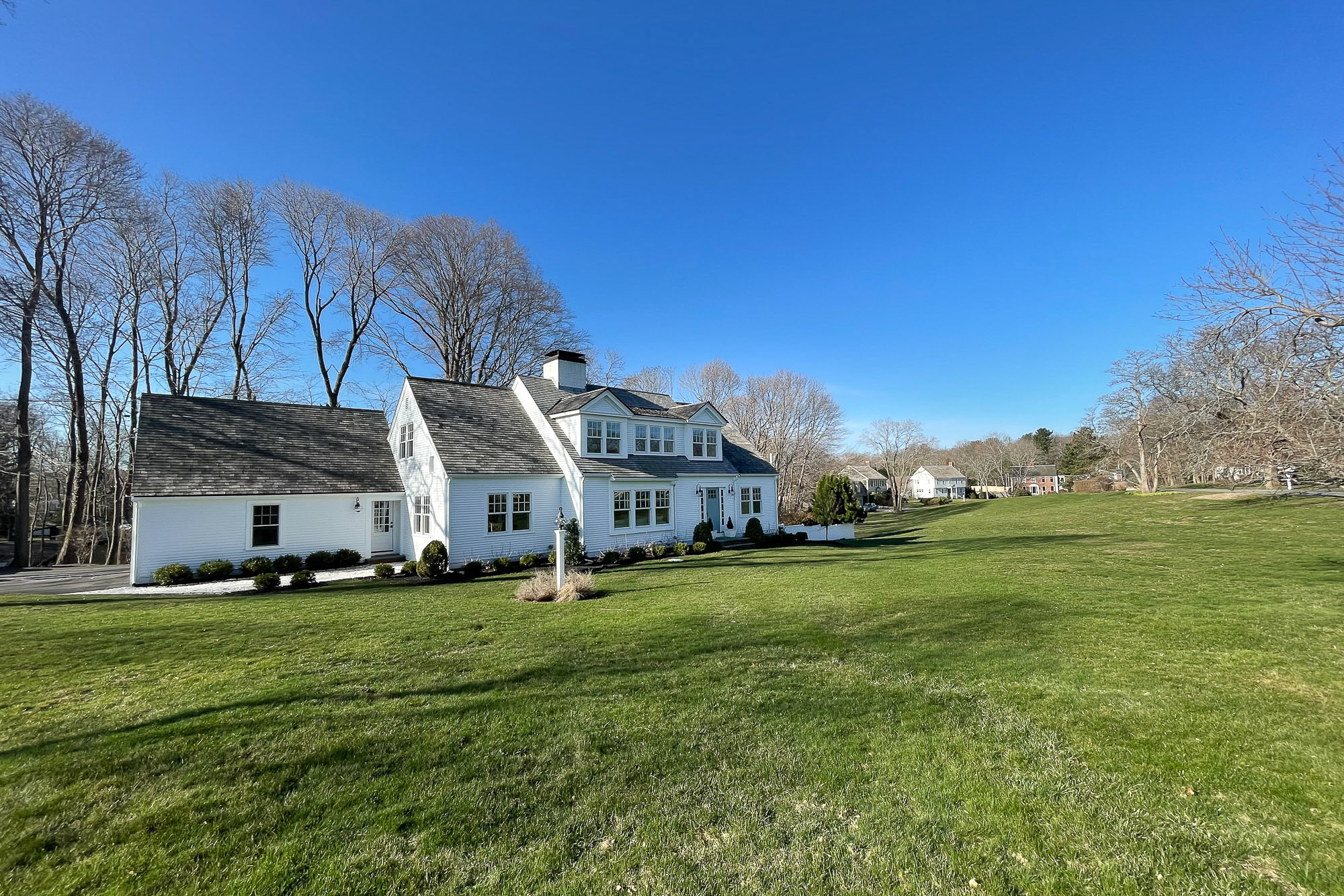 Dean & Hamilton Compass, a full service residential real estate