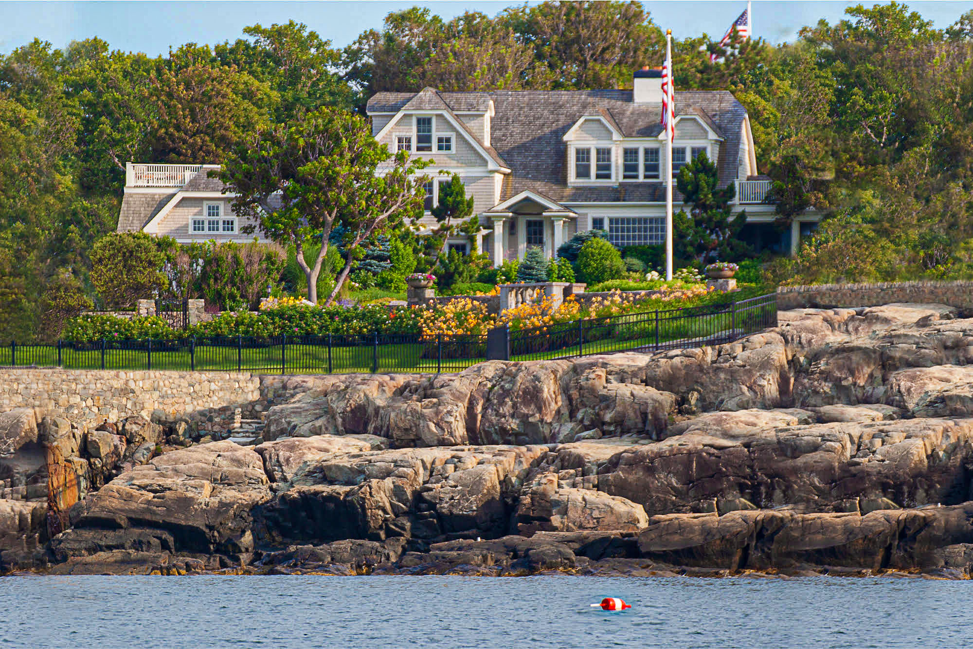 Dean & Hamilton Compass, a full service residential real estate